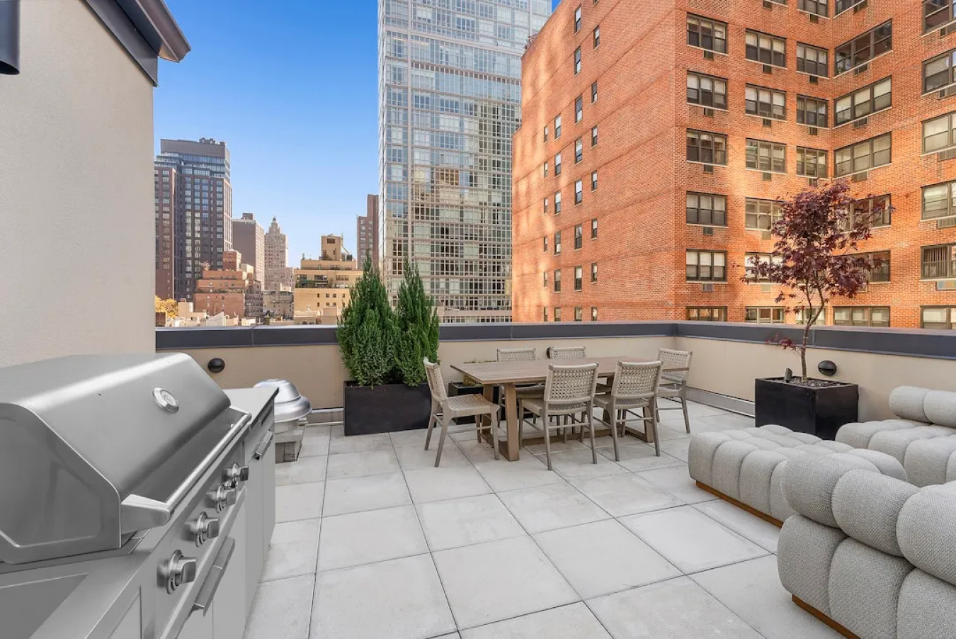 New York, New York, 10022, United States, 3 Bedrooms Bedrooms, ,2 BathroomsBathrooms,Residential,For Sale,2049702