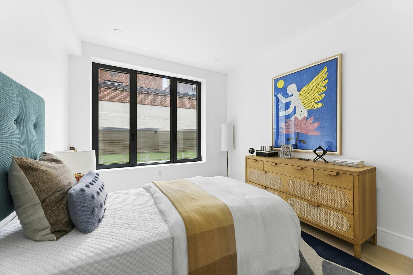 IMMEDIATE OCCUPANCY The Maisonette at Minuet is an exceptionally rare – image 10