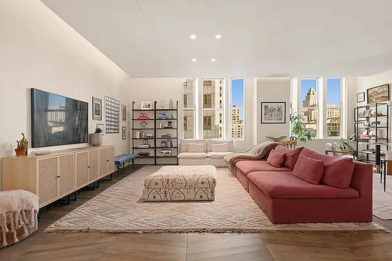 Tribeca, New York, 10007, United States, 3 Bedrooms Bedrooms, ,3 BathroomsBathrooms,Residential,For Sale,2049701