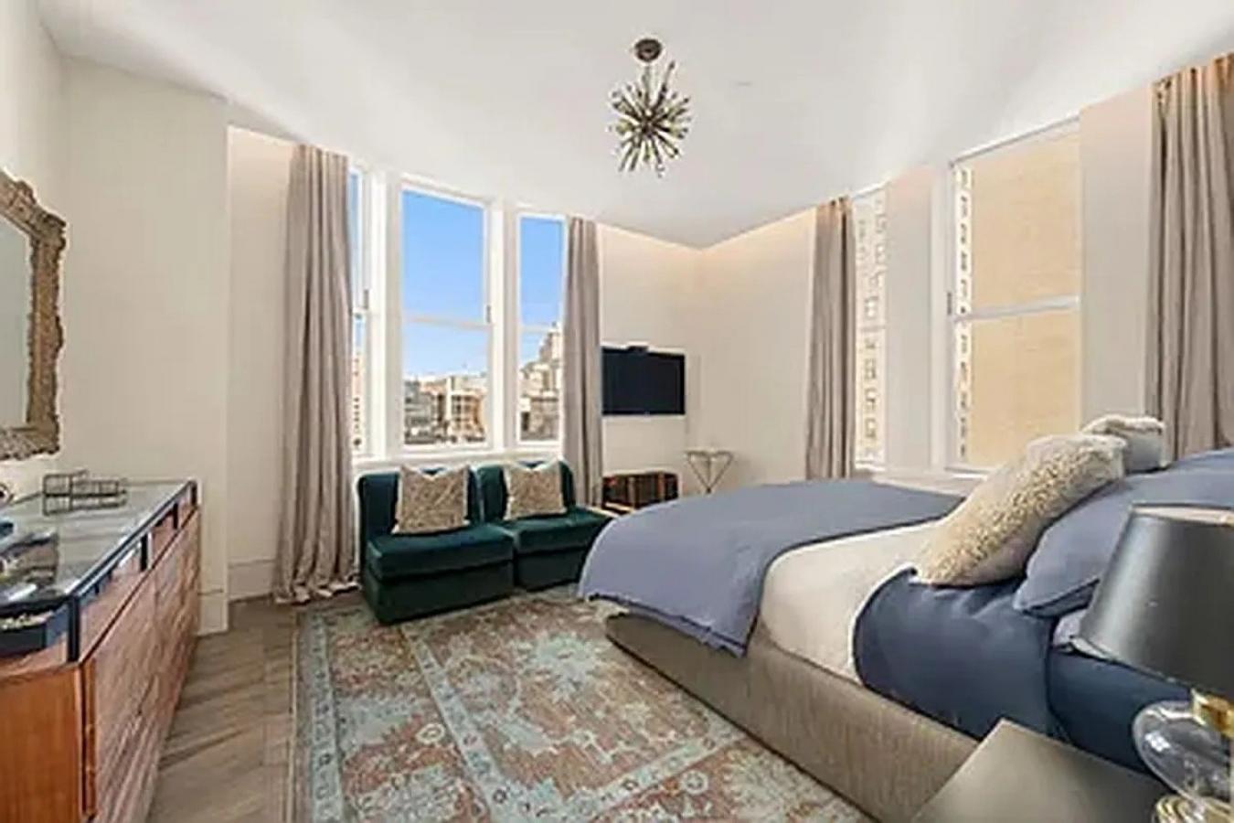 Tribeca, New York, 10007, United States, 3 Bedrooms Bedrooms, ,3 BathroomsBathrooms,Residential,For Sale,2049701