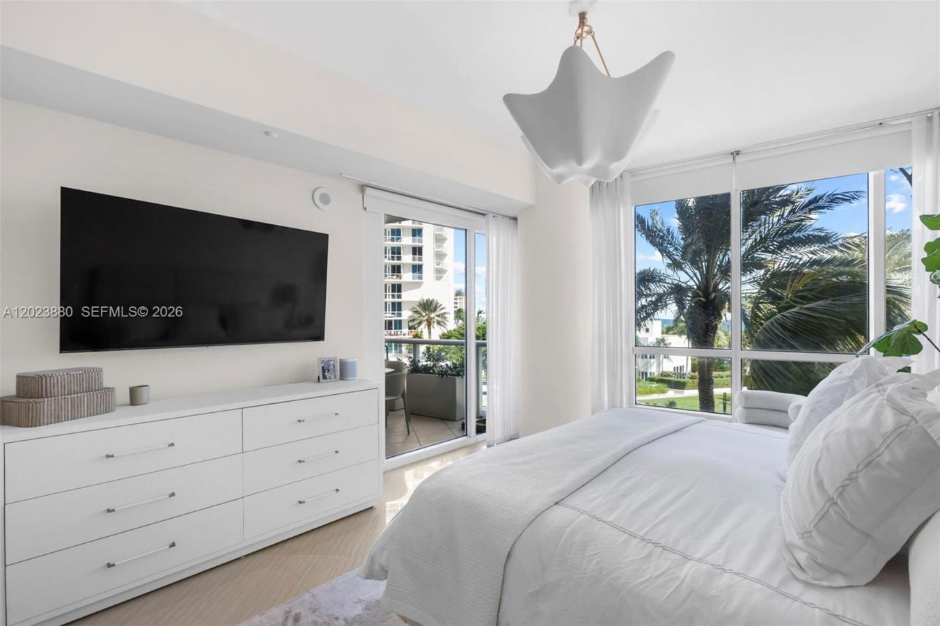 Miami Beach, Florida, 33139, United States, 2 Bedrooms Bedrooms, ,2 BathroomsBathrooms,Residential,For Sale,2049700