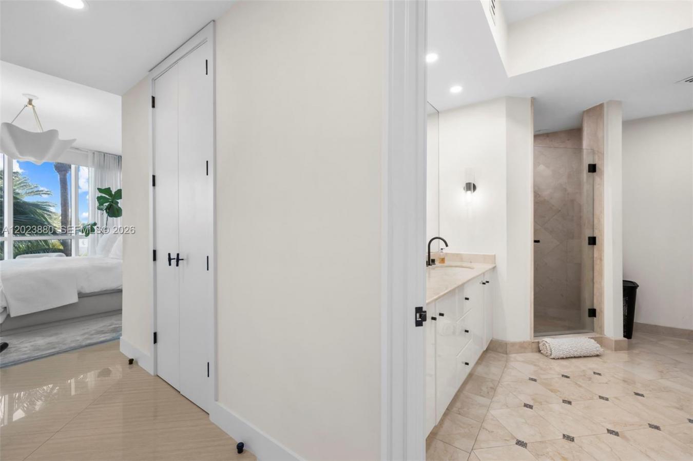 Miami Beach, Florida, 33139, United States, 2 Bedrooms Bedrooms, ,2 BathroomsBathrooms,Residential,For Sale,2049700
