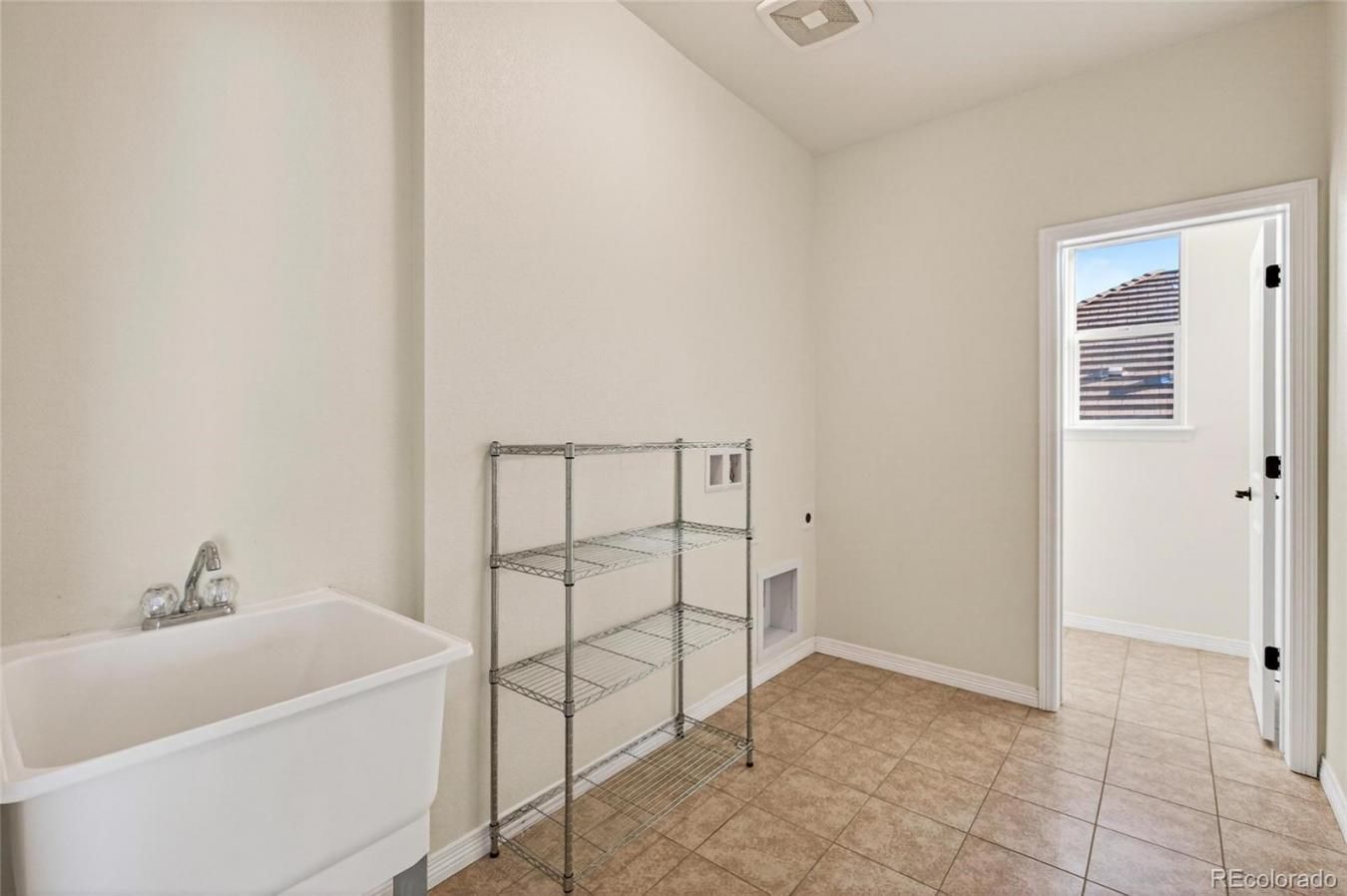 Broomfield, Broomfield, 80023, United States, 7 Bedrooms Bedrooms, ,7 BathroomsBathrooms,Residential,For Sale,2049697