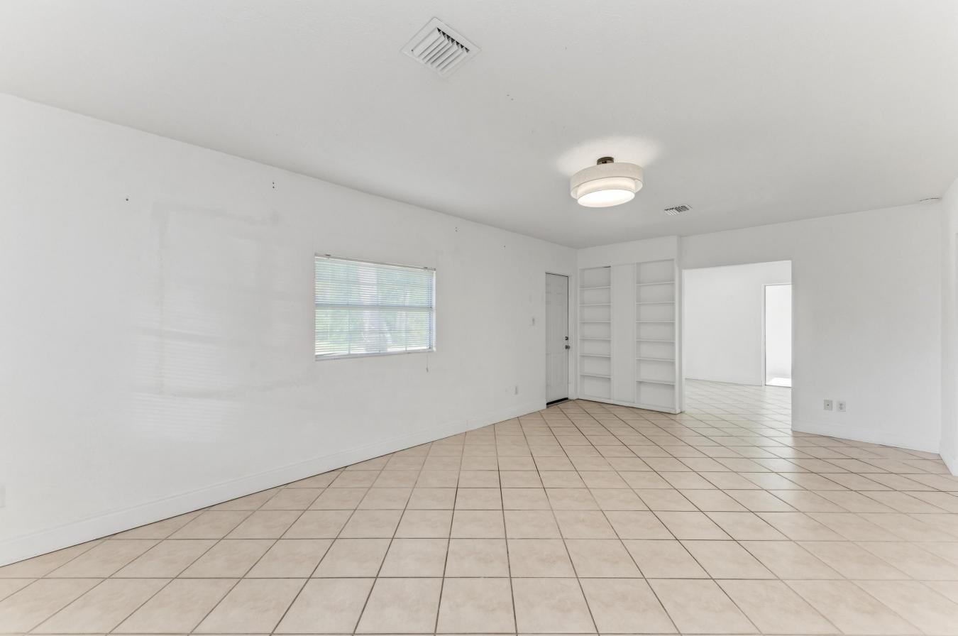 Nokomis, Florida, 34275, United States, 3 Bedrooms Bedrooms, ,1 BathroomBathrooms,Residential,For Sale,2049692