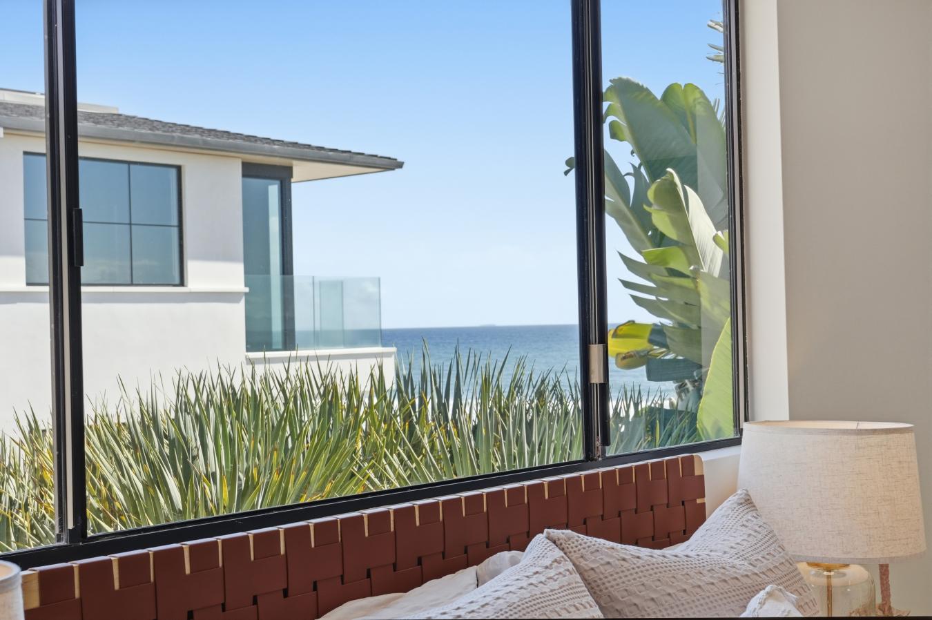 Manhattan Beach, California, 90266, United States, 4 Bedrooms Bedrooms, ,2 BathroomsBathrooms,Residential,For Sale,2049691
