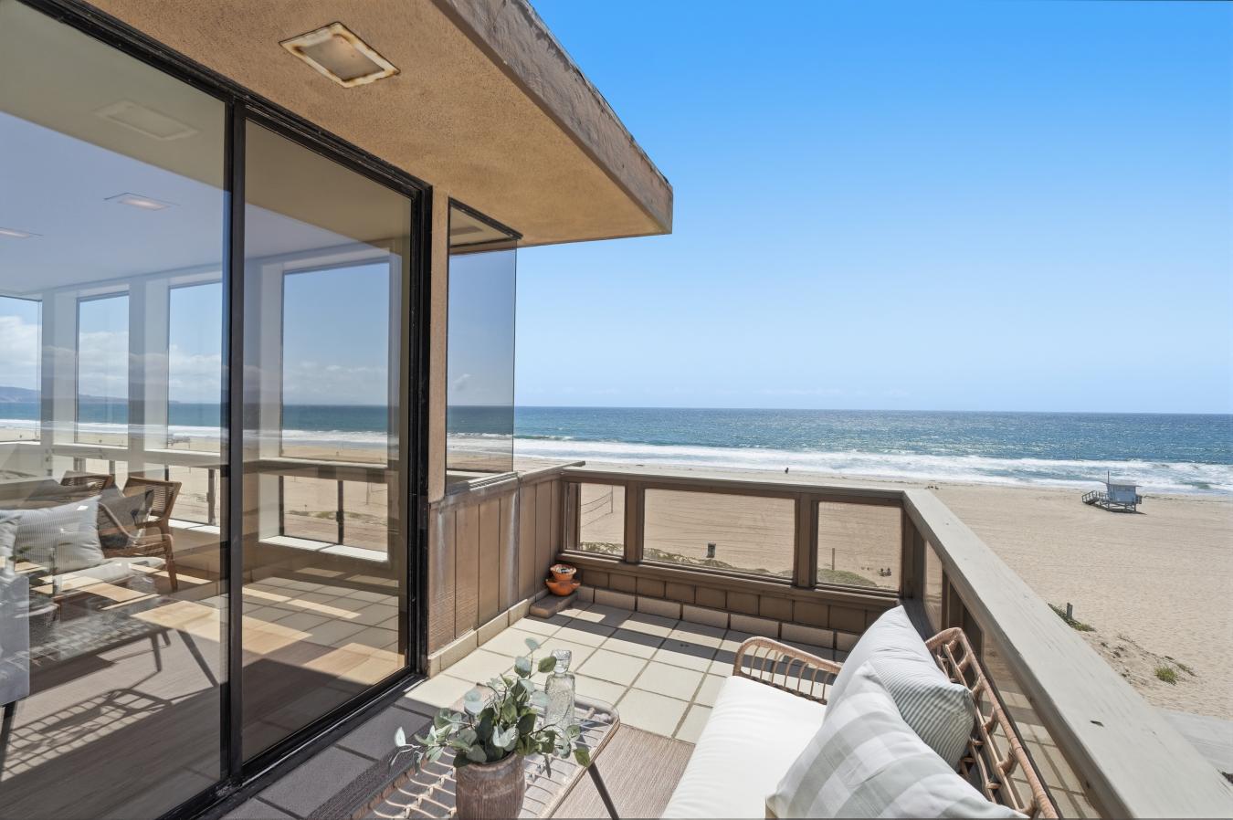 Manhattan Beach, California, 90266, United States, 4 Bedrooms Bedrooms, ,2 BathroomsBathrooms,Residential,For Sale,2049691