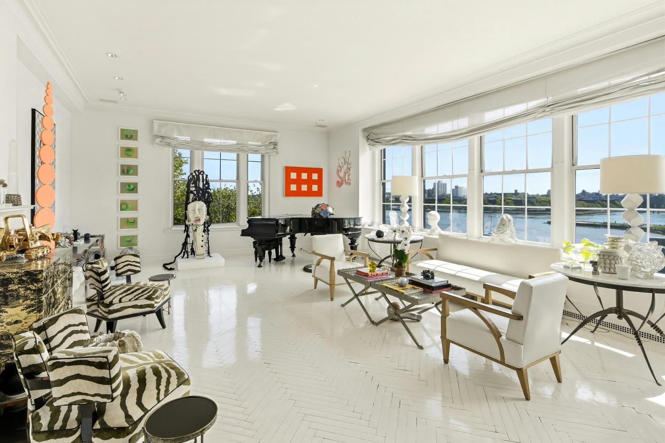 New York, New York, 10028, United States, 4 Bedrooms Bedrooms, ,5 BathroomsBathrooms,Residential,For Sale,2049687