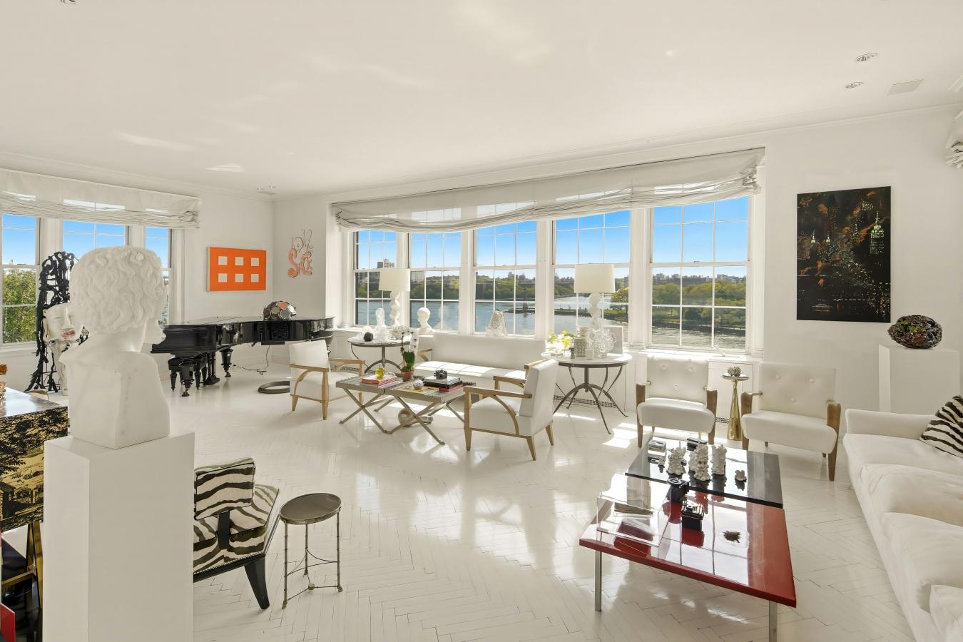 New York, New York, 10028, United States, 4 Bedrooms Bedrooms, ,5 BathroomsBathrooms,Residential,For Sale,2049687