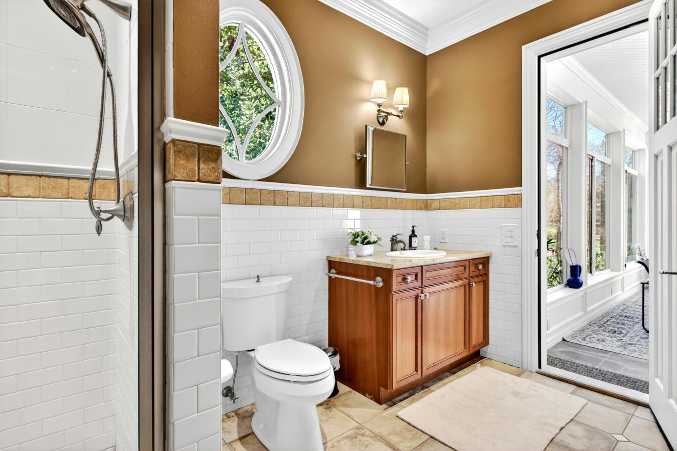 Elmont, New York, 11050, United States, 5 Bedrooms Bedrooms, ,5 BathroomsBathrooms,Residential,For Sale,2049685