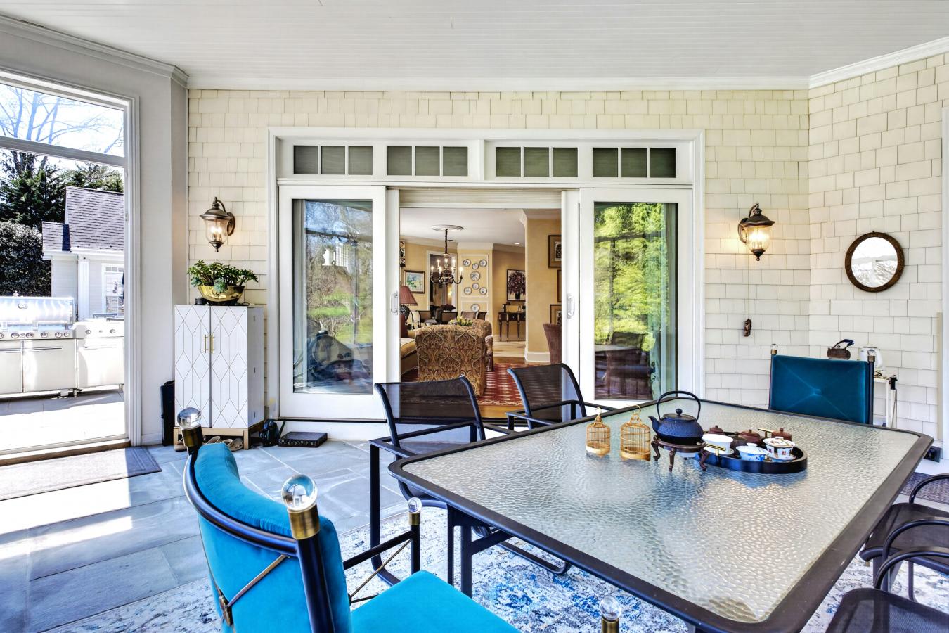 Elmont, New York, 11050, United States, 5 Bedrooms Bedrooms, ,5 BathroomsBathrooms,Residential,For Sale,2049685