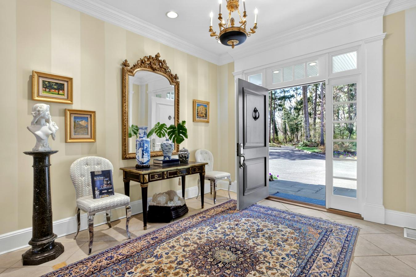 Elmont, New York, 11050, United States, 5 Bedrooms Bedrooms, ,5 BathroomsBathrooms,Residential,For Sale,2049685