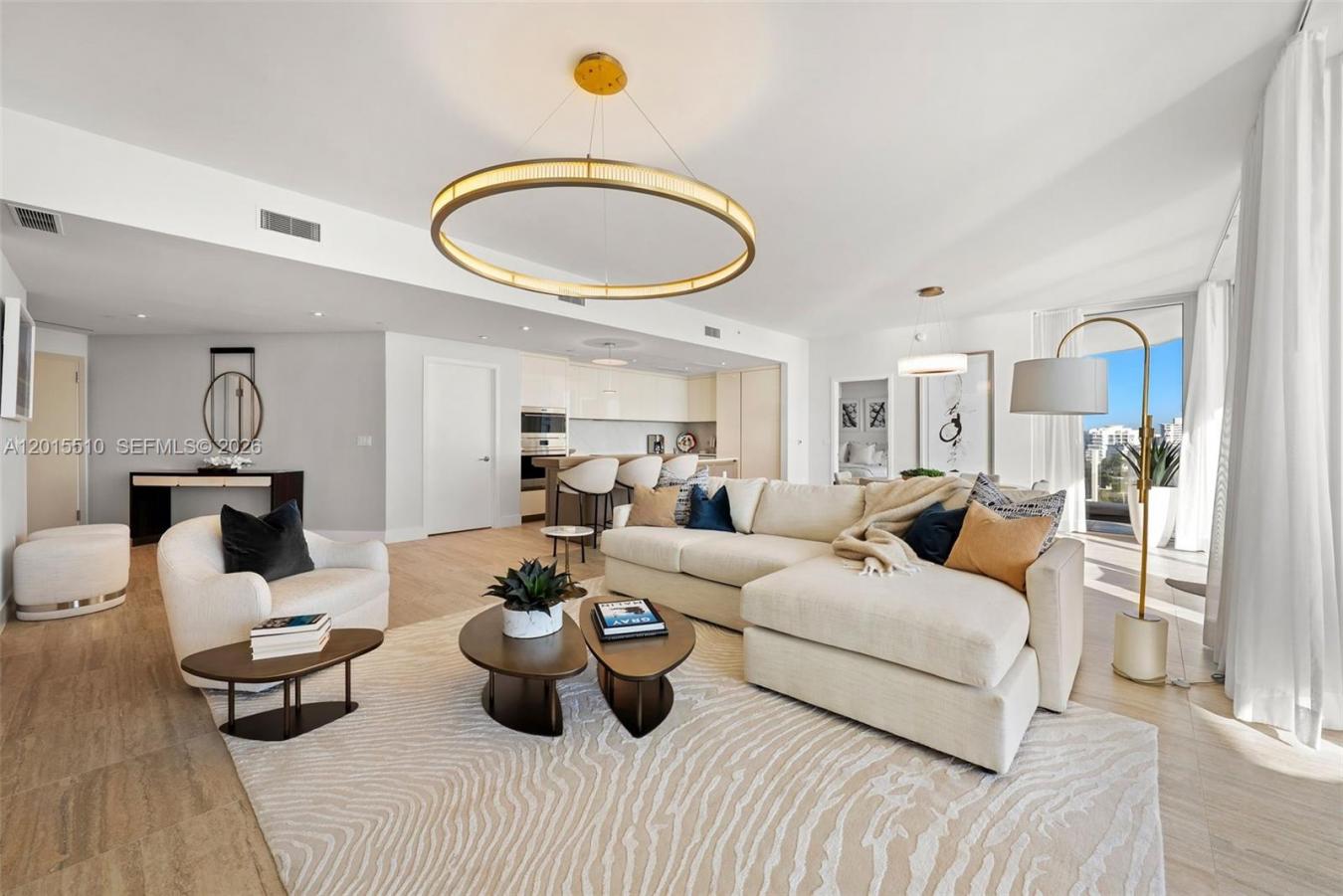 Fort Lauderdale, Florida, 33304, United States, 2 Bedrooms Bedrooms, ,3 BathroomsBathrooms,Residential,For Sale,2049684