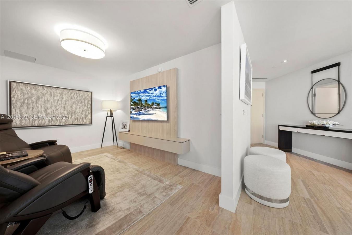 Fort Lauderdale, Florida, 33304, United States, 2 Bedrooms Bedrooms, ,3 BathroomsBathrooms,Residential,For Sale,2049684