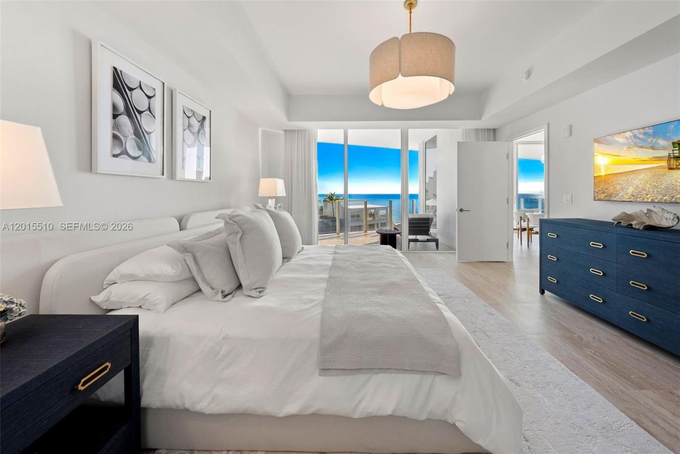 Fort Lauderdale, Florida, 33304, United States, 2 Bedrooms Bedrooms, ,3 BathroomsBathrooms,Residential,For Sale,2049684