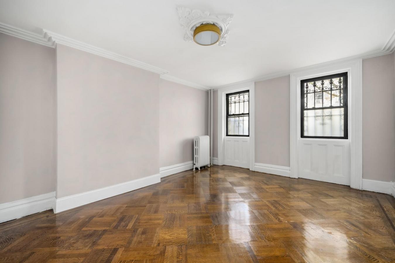 Williamsburg, North side, New York, 11211, United States, 4 Bedrooms Bedrooms, ,6 BathroomsBathrooms,Residential,For Sale,2049683