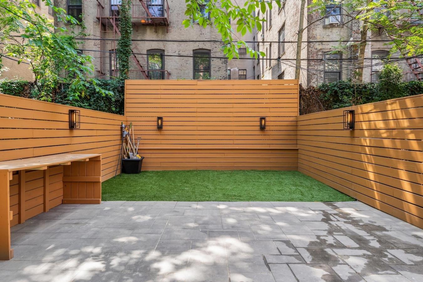 Williamsburg, North side, New York, 11211, United States, 4 Bedrooms Bedrooms, ,6 BathroomsBathrooms,Residential,For Sale,2049683