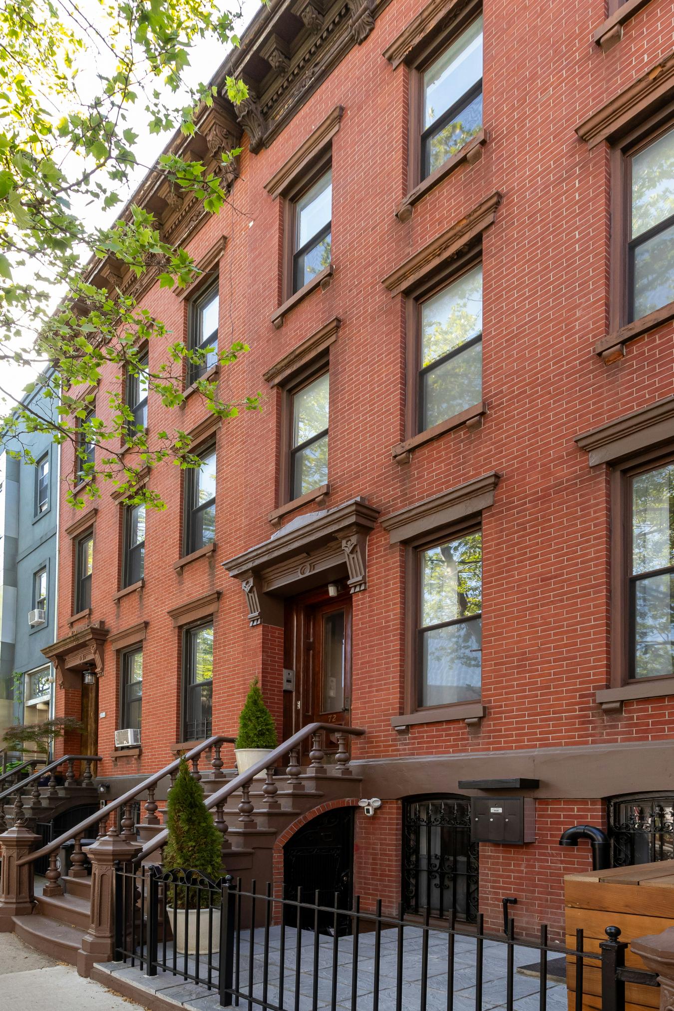 Williamsburg, North side, New York, 11211, United States, 4 Bedrooms Bedrooms, ,6 BathroomsBathrooms,Residential,For Sale,2049683