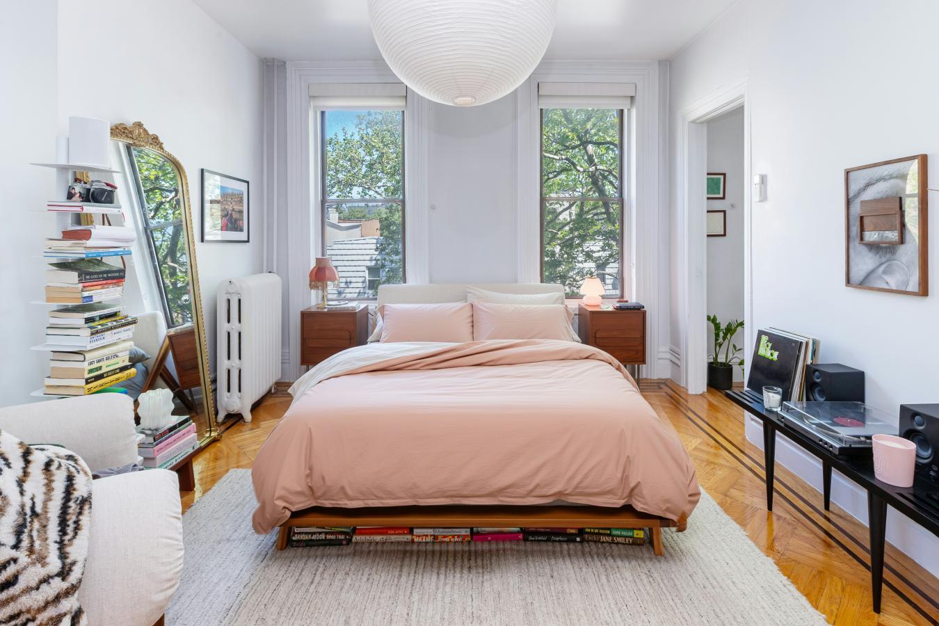 Williamsburg, North side, New York, 11211, United States, 4 Bedrooms Bedrooms, ,6 BathroomsBathrooms,Residential,For Sale,2049683