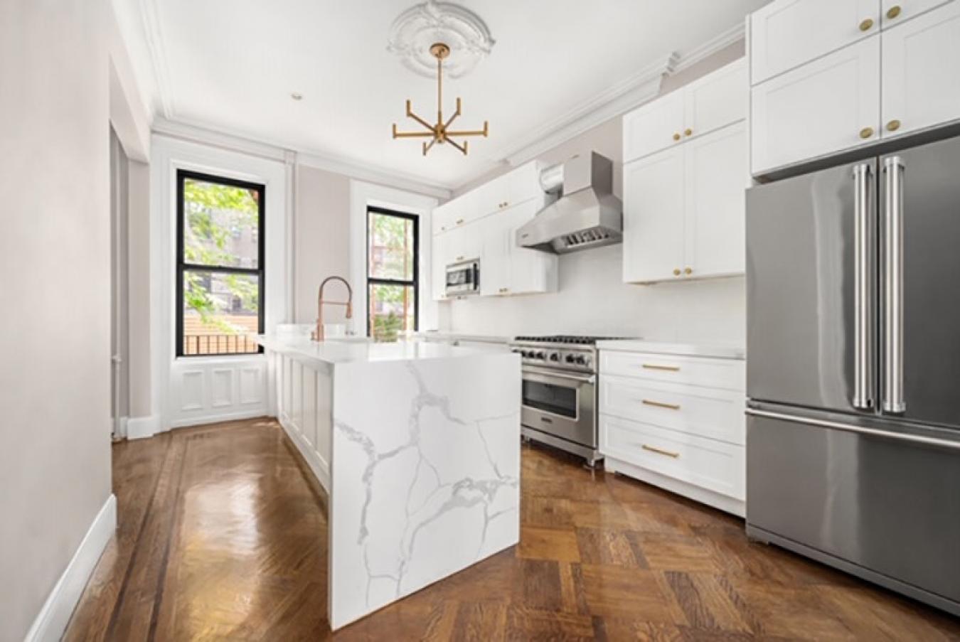 Williamsburg, North side, New York, 11211, United States, 4 Bedrooms Bedrooms, ,6 BathroomsBathrooms,Residential,For Sale,2049683