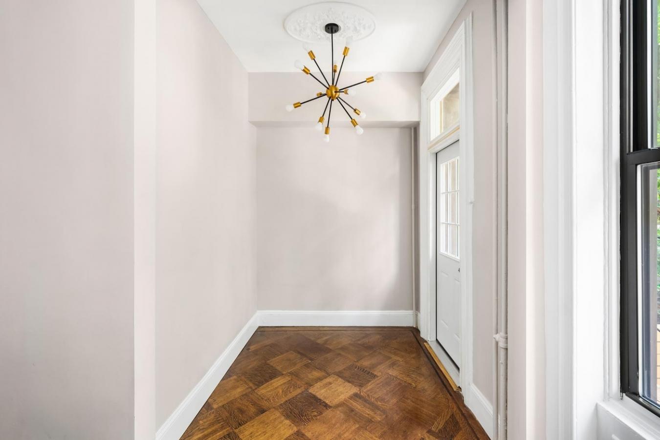 Williamsburg, North side, New York, 11211, United States, 4 Bedrooms Bedrooms, ,6 BathroomsBathrooms,Residential,For Sale,2049683