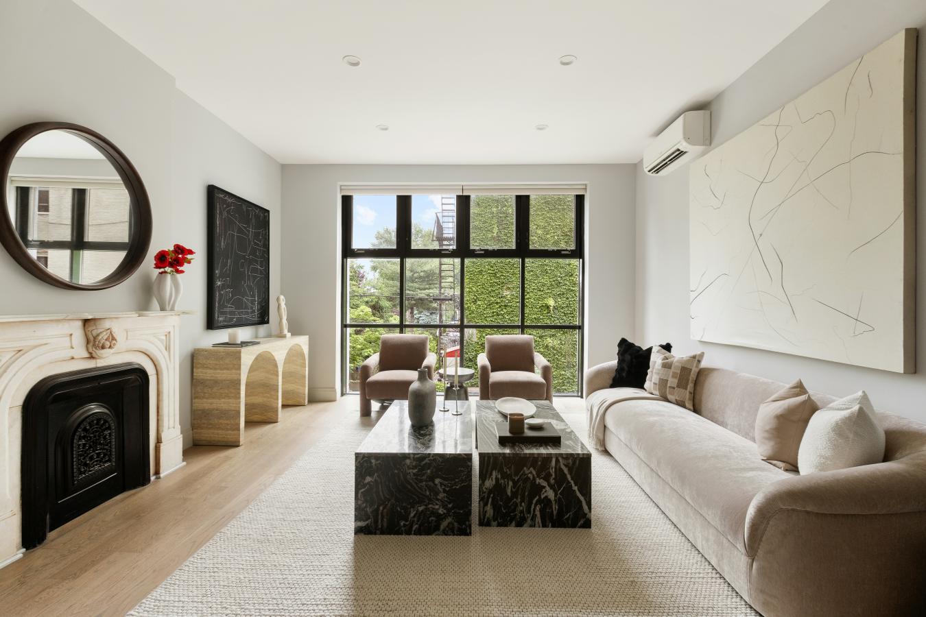 Park Slope, New York, 11215, United States, 5 Bedrooms Bedrooms, ,4 BathroomsBathrooms,Residential,For Sale,2049682
