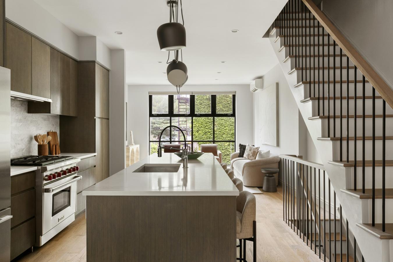 Park Slope, New York, 11215, United States, 5 Bedrooms Bedrooms, ,4 BathroomsBathrooms,Residential,For Sale,2049682