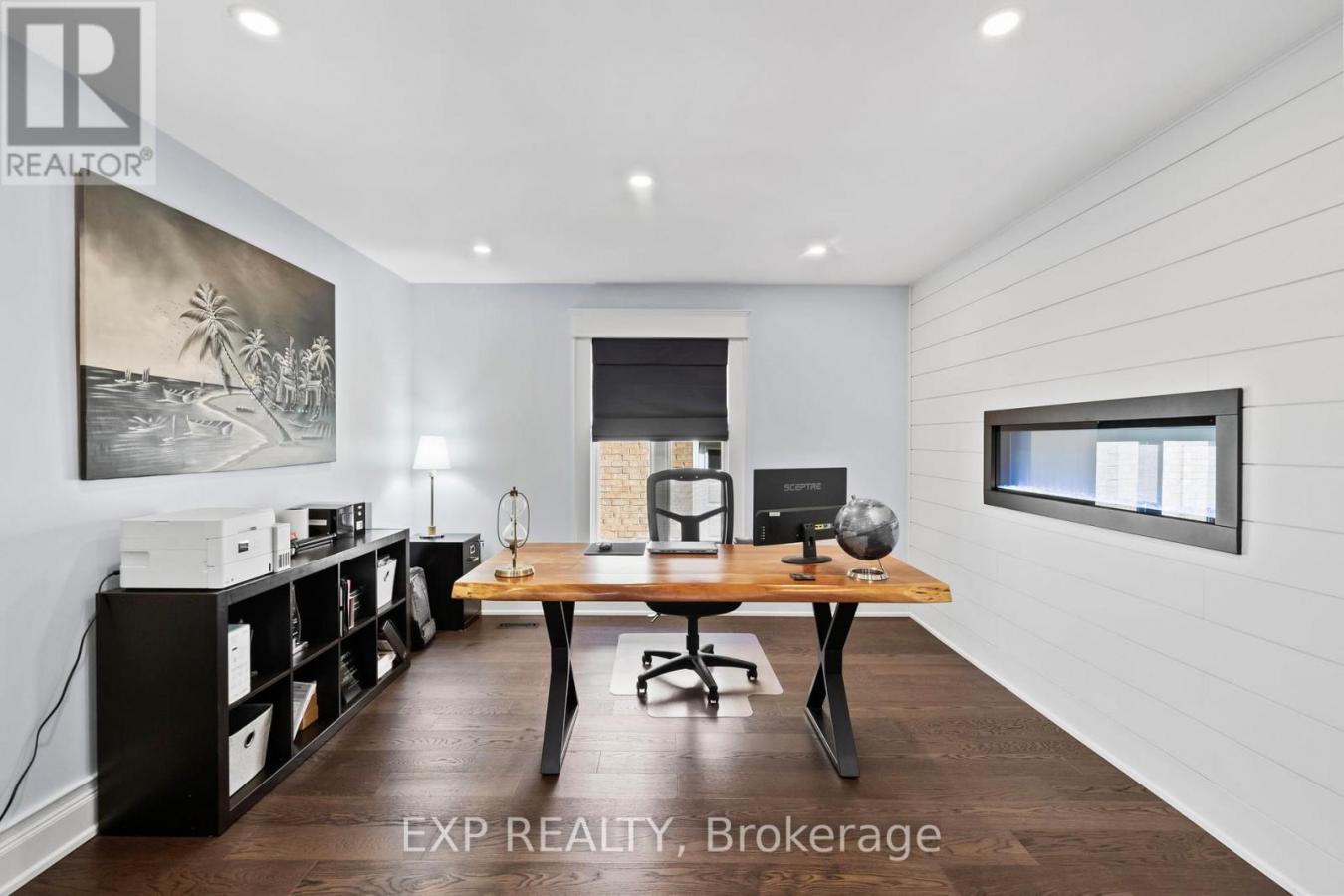 Newmarket, ON, L3X1K8, Canada, 6 Bedrooms Bedrooms, ,4 BathroomsBathrooms,Residential,For Sale,2049681