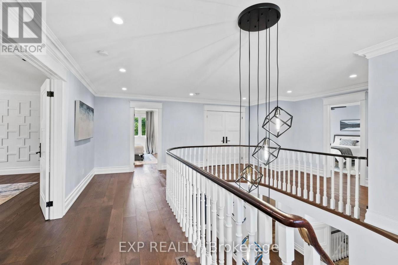 Newmarket, ON, L3X1K8, Canada, 6 Bedrooms Bedrooms, ,4 BathroomsBathrooms,Residential,For Sale,2049681