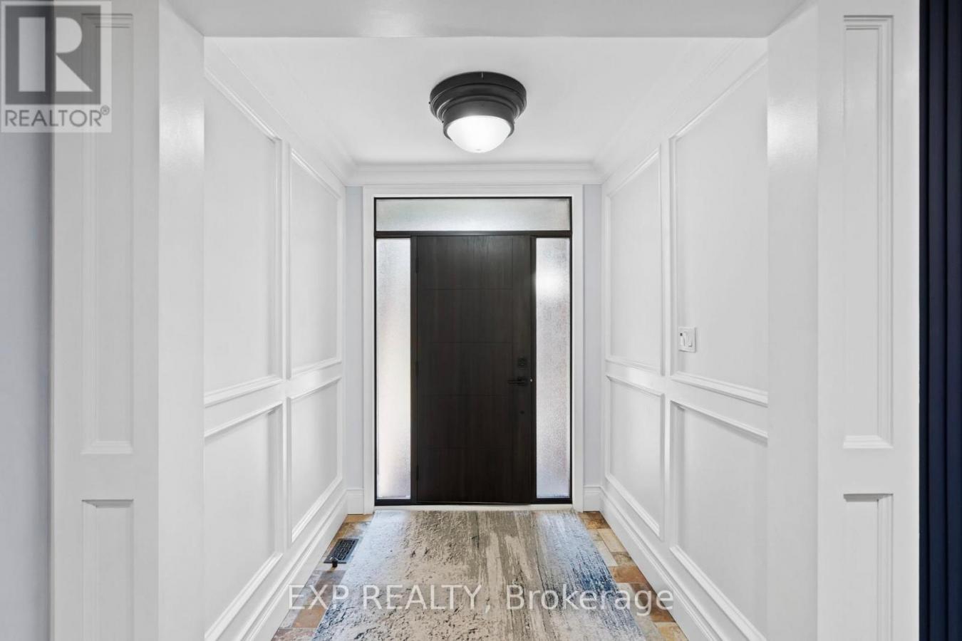 Newmarket, ON, L3X1K8, Canada, 6 Bedrooms Bedrooms, ,4 BathroomsBathrooms,Residential,For Sale,2049681