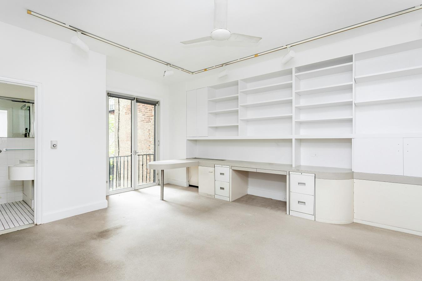 New York, New York, 10021, United States, 5 Bedrooms Bedrooms, ,4 BathroomsBathrooms,Residential,For Sale,2049680