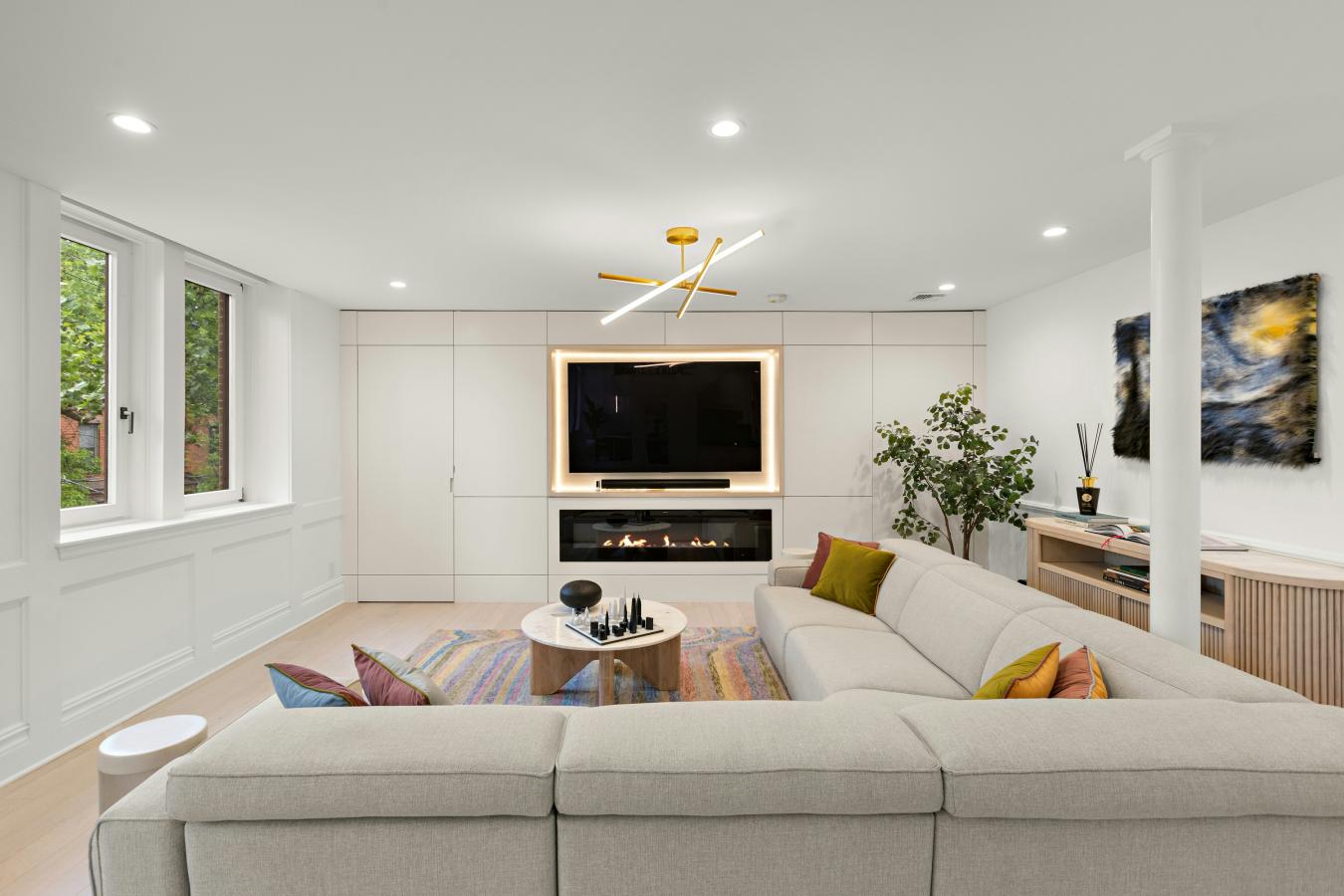 Hoboken, New Jersey, 07030, United States, 5 Bedrooms Bedrooms, ,3 BathroomsBathrooms,Residential,For Sale,2049679