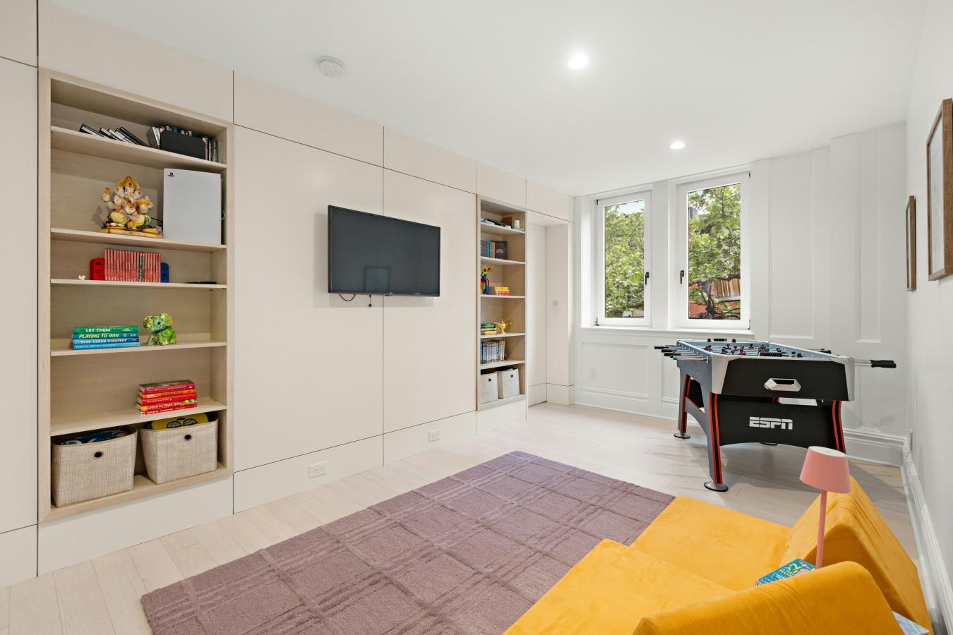 Hoboken, New Jersey, 07030, United States, 5 Bedrooms Bedrooms, ,3 BathroomsBathrooms,Residential,For Sale,2049679