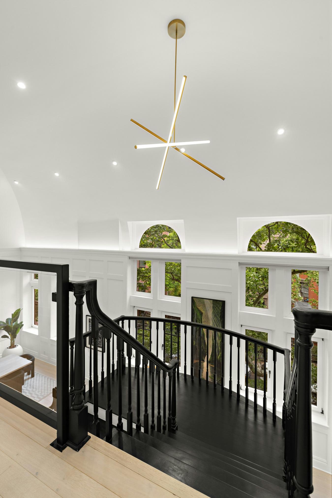 Hoboken, New Jersey, 07030, United States, 5 Bedrooms Bedrooms, ,3 BathroomsBathrooms,Residential,For Sale,2049679