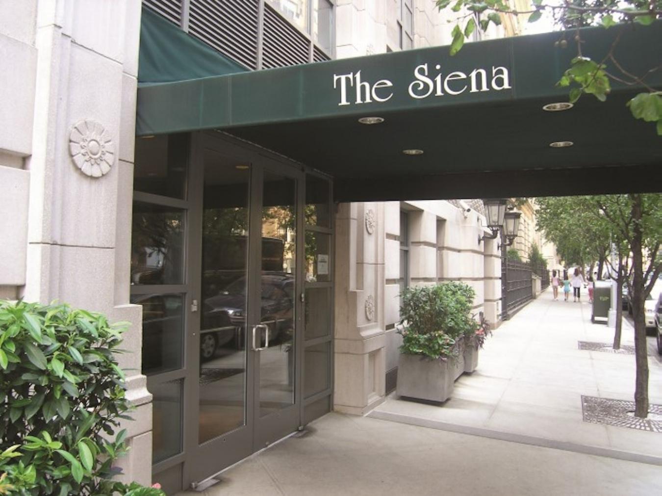 New York, New York, 10021, United States, 3 Bedrooms Bedrooms, ,3 BathroomsBathrooms,Residential,For Sale,2049676