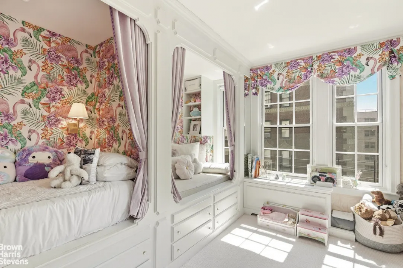 New York, New York, 10128, United States, 4 Bedrooms Bedrooms, ,4 BathroomsBathrooms,Residential,For Sale,2049672