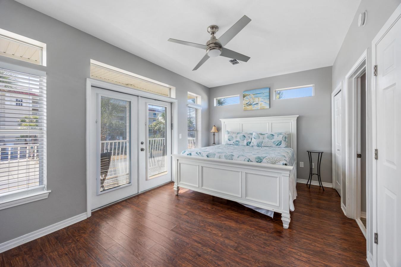 Destin, Florida, 32541, United States, 6 Bedrooms Bedrooms, ,5 BathroomsBathrooms,Residential,For Sale,2049671