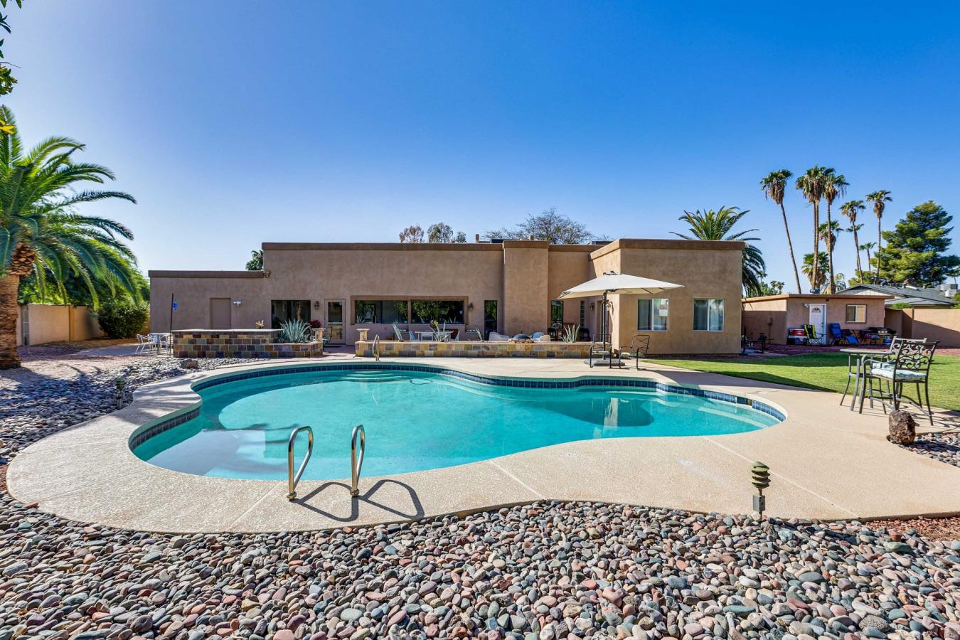 Scottsdale, Arizona, 85254, United States, 6 Bedrooms Bedrooms, ,5 BathroomsBathrooms,Residential,For Sale,2049669