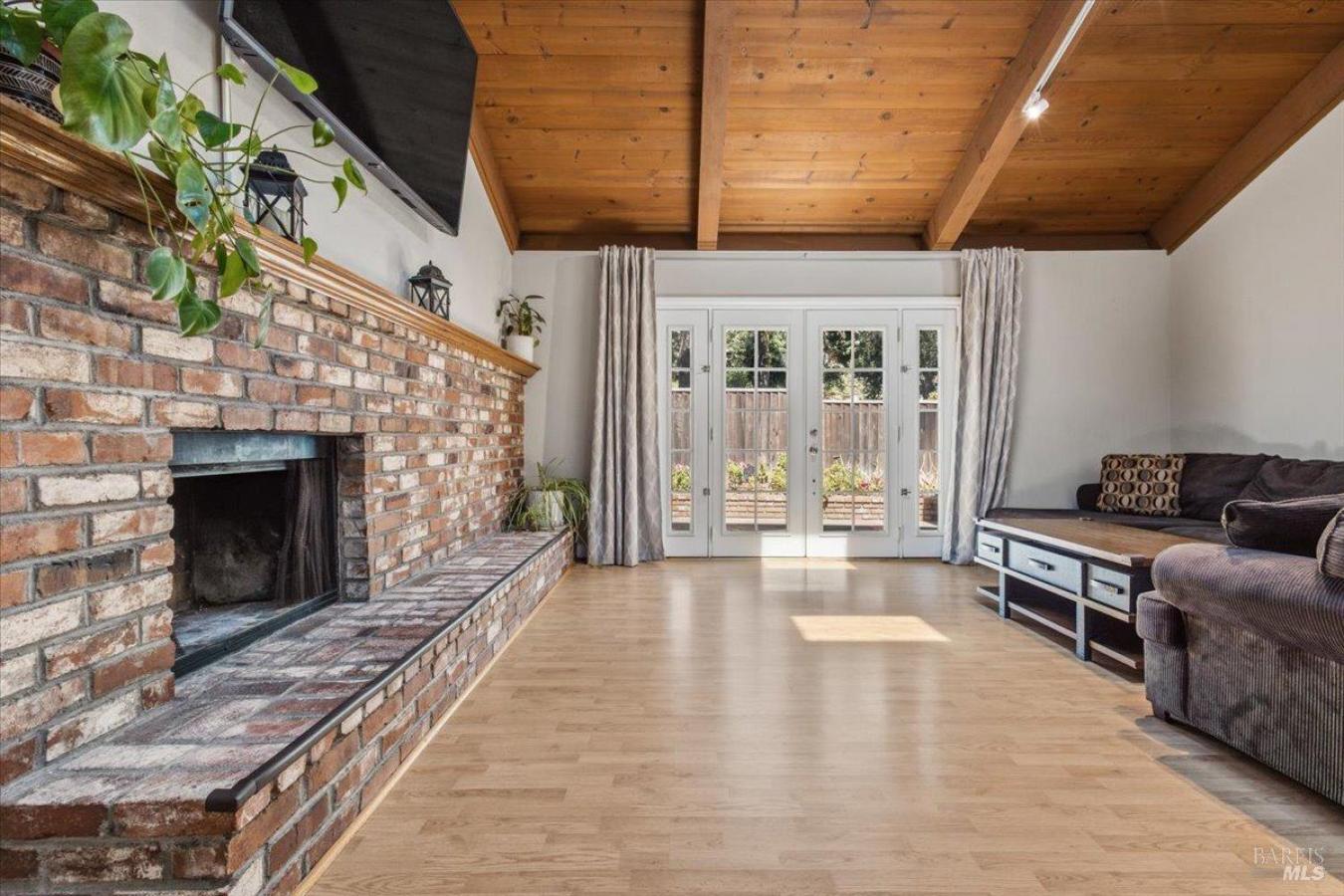 Santa Rosa, Sonoma, 95404, United States, 3 Bedrooms Bedrooms, ,3 BathroomsBathrooms,Residential,For Sale,2049668