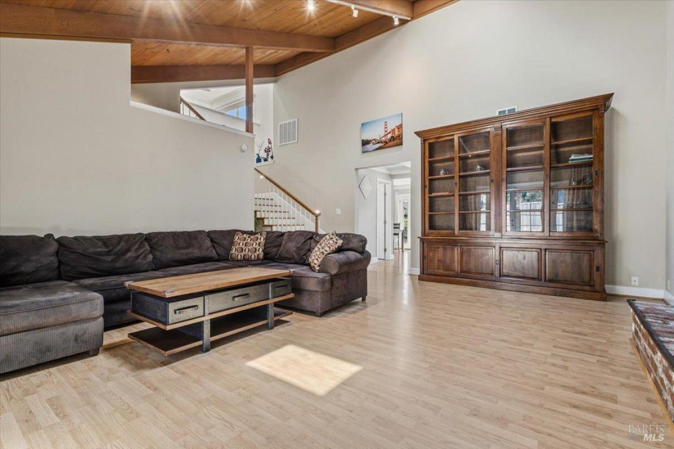Santa Rosa, Sonoma, 95404, United States, 3 Bedrooms Bedrooms, ,3 BathroomsBathrooms,Residential,For Sale,2049668