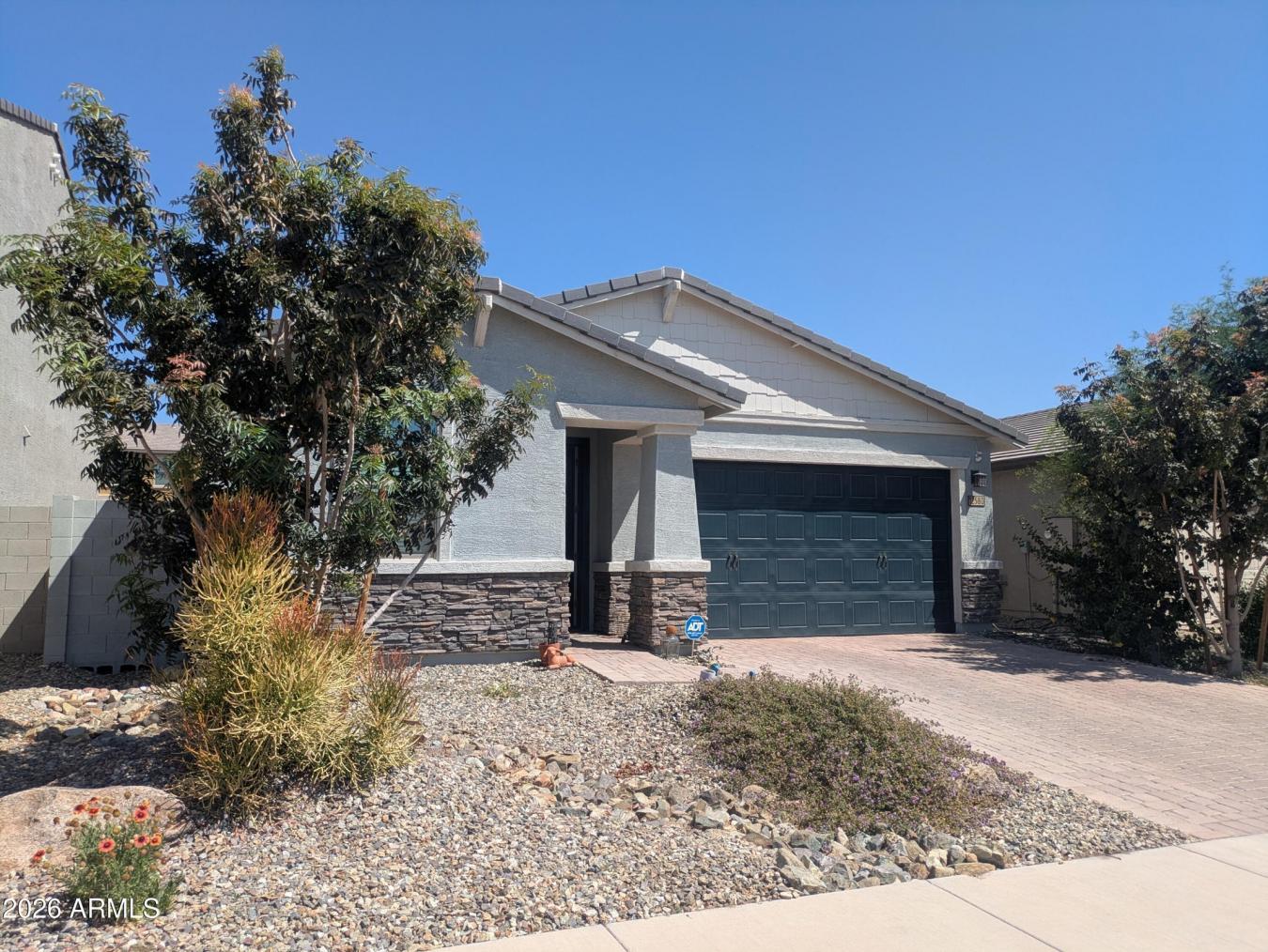 Single Story-Split Floorplan-Ensuite-3 full Bathrooms- Flex Room-Open – image 8