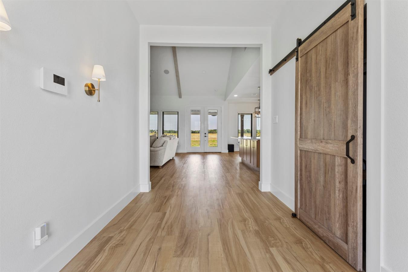 Ennis, Ellis, 75119, United States, 4 Bedrooms Bedrooms, ,3 BathroomsBathrooms,Residential,For Sale,2049664