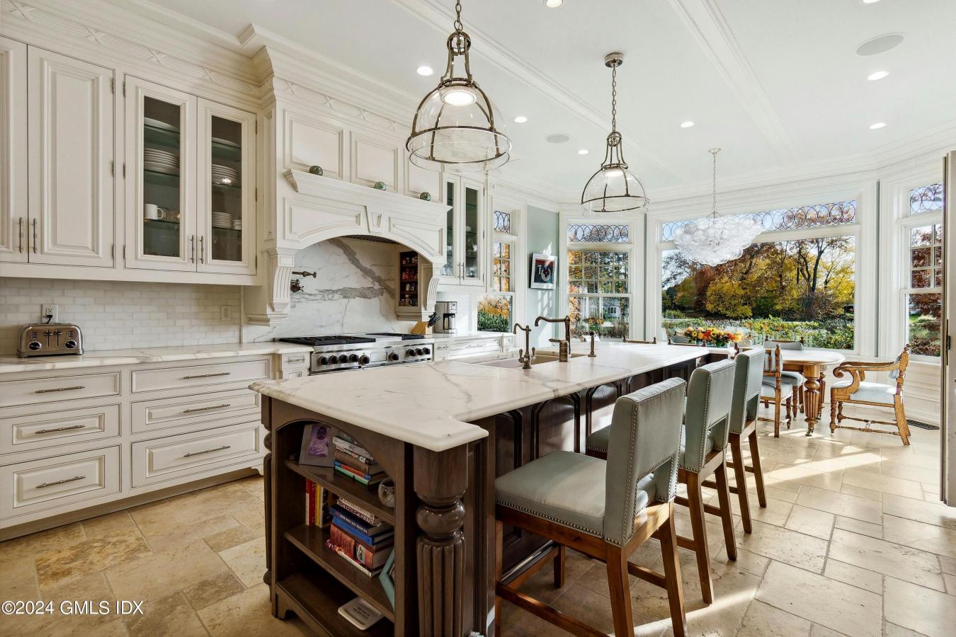 Riverside, Connecticut, 06878, United States, 4 Bedrooms Bedrooms, ,5 BathroomsBathrooms,Residential,For Sale,2049663