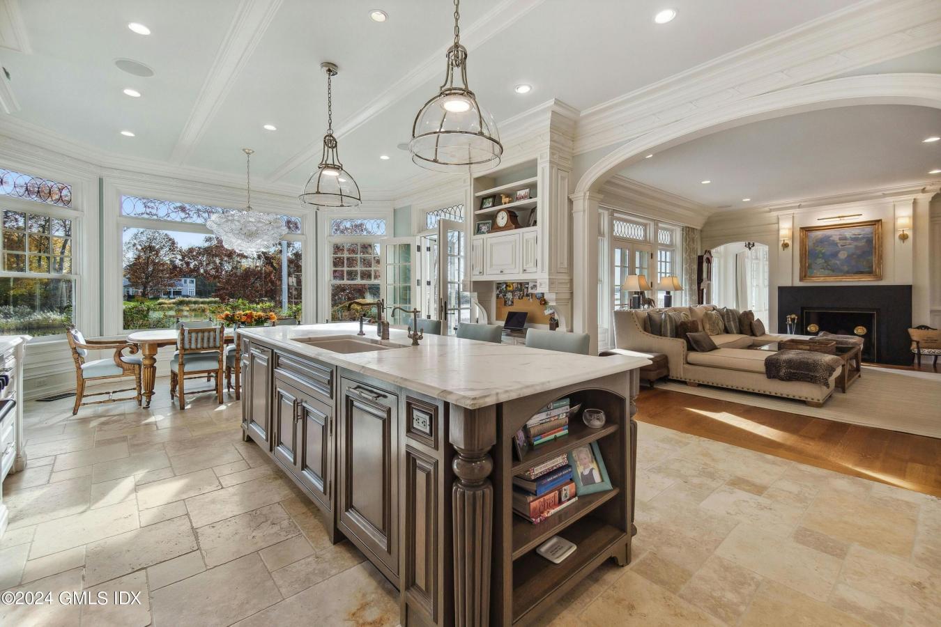 Riverside, Connecticut, 06878, United States, 4 Bedrooms Bedrooms, ,5 BathroomsBathrooms,Residential,For Sale,2049663
