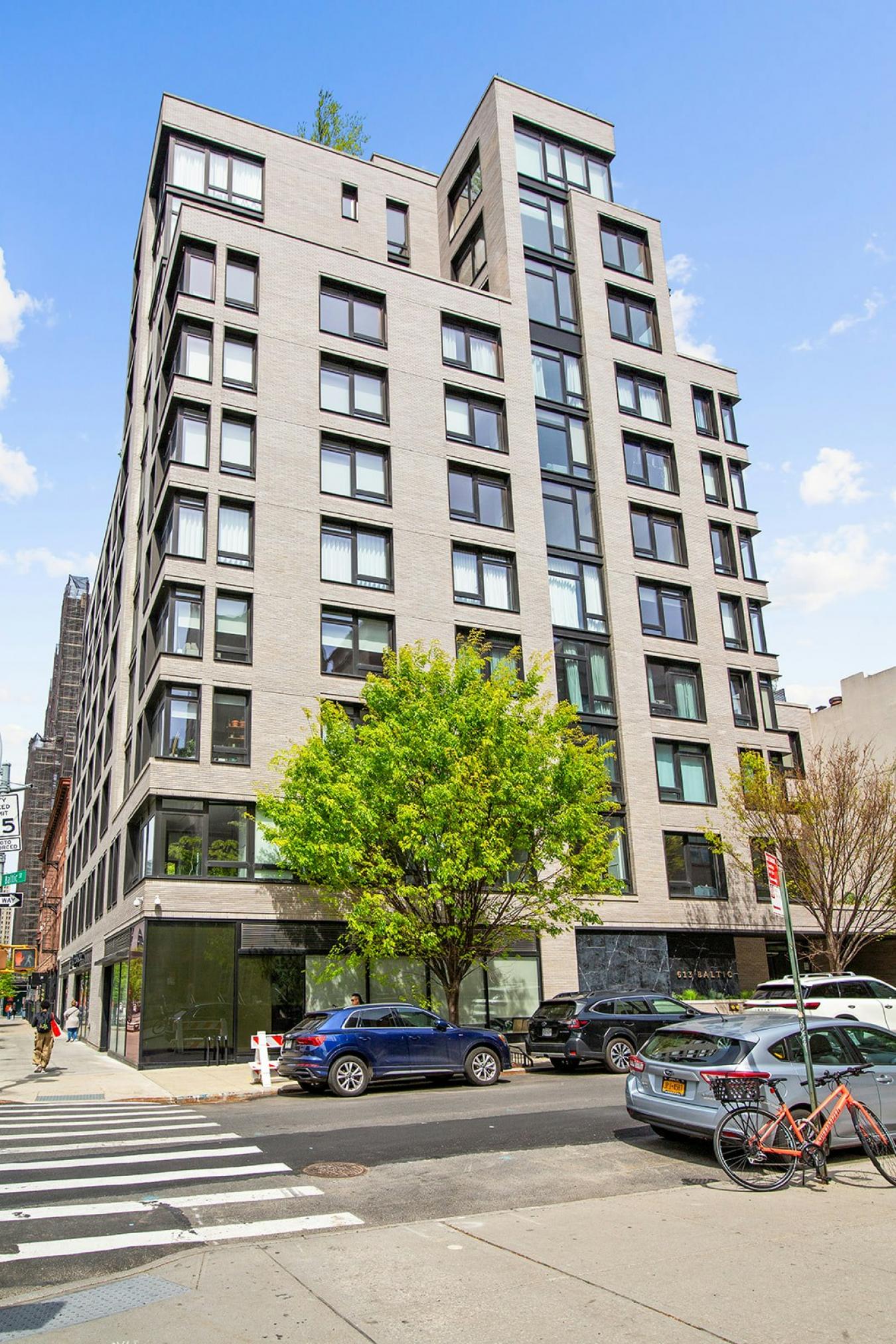 Park Slope, New York, 11217, United States, 3 Bedrooms Bedrooms, ,2 BathroomsBathrooms,Residential,For Sale,2049659