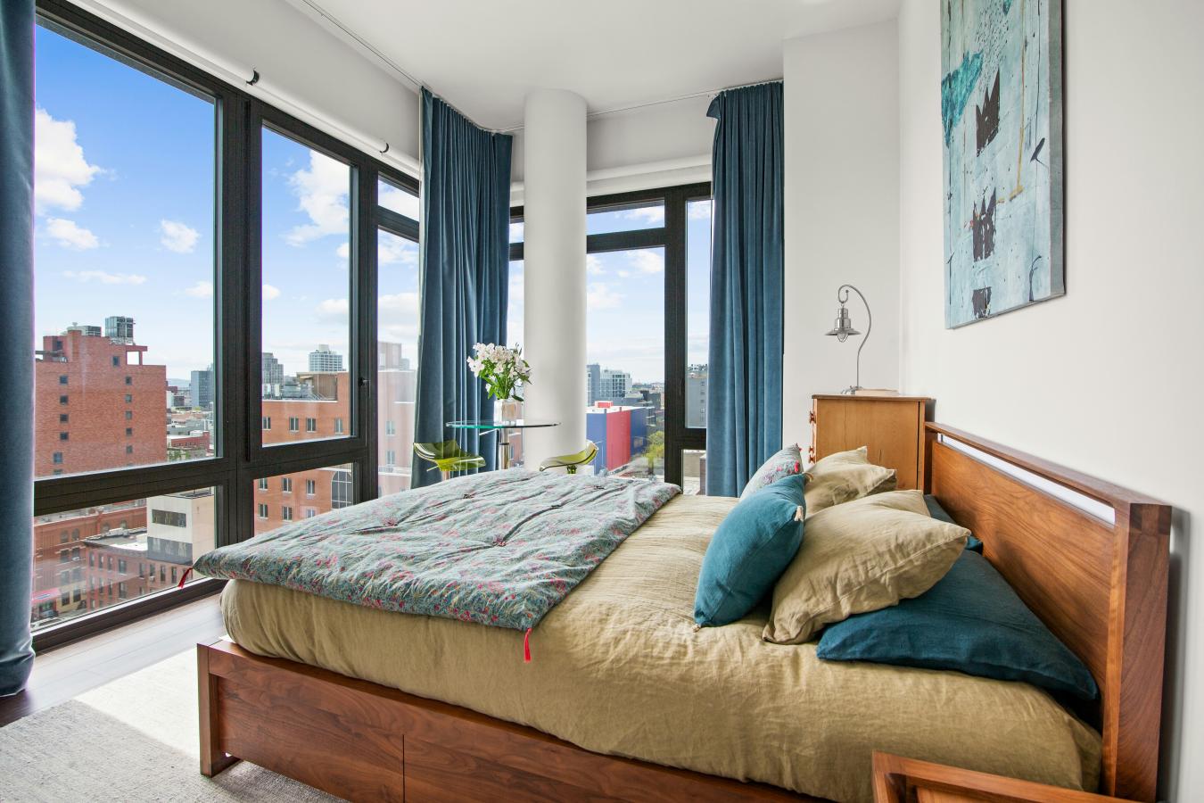 Park Slope, New York, 11217, United States, 3 Bedrooms Bedrooms, ,2 BathroomsBathrooms,Residential,For Sale,2049659
