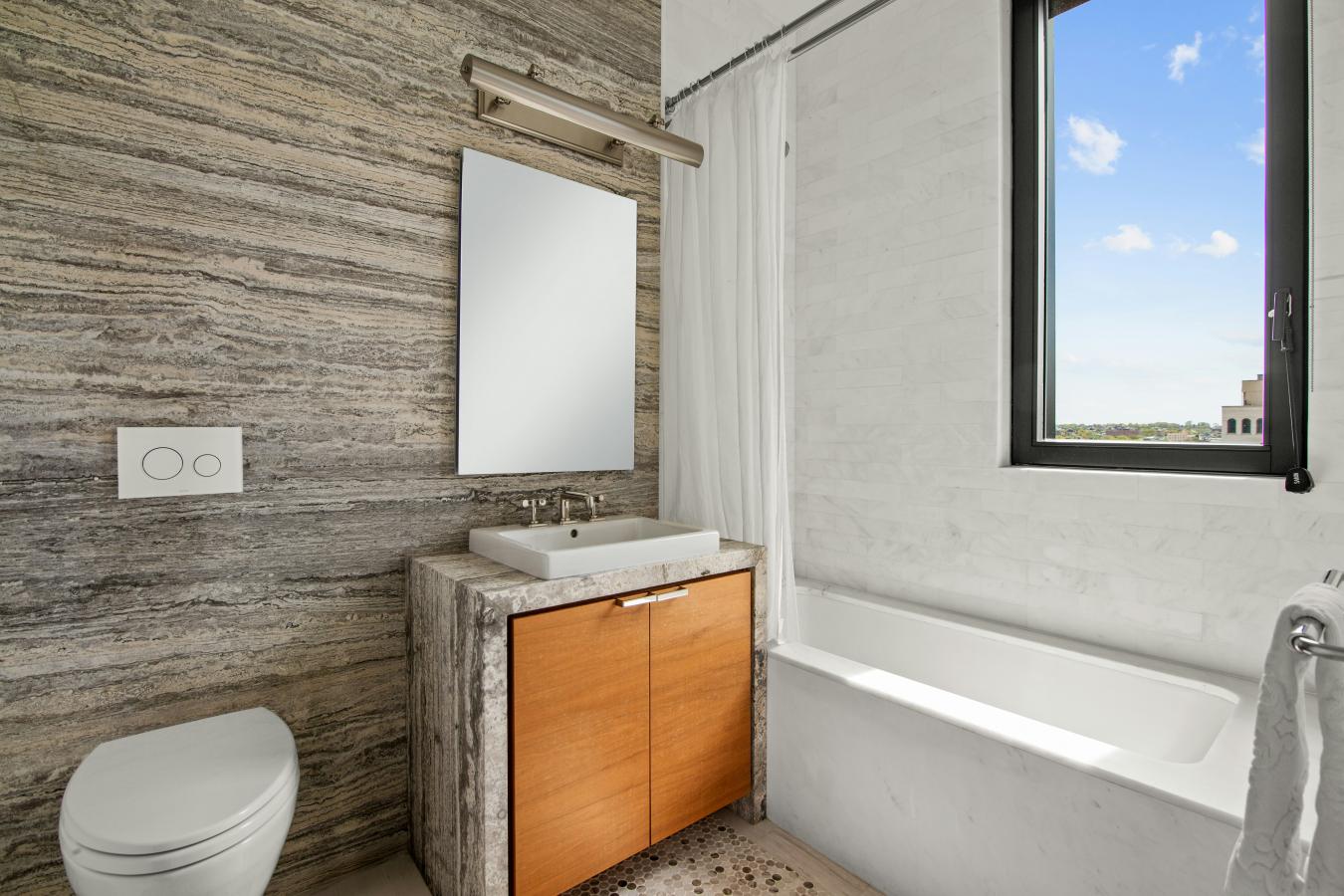 Park Slope, New York, 11217, United States, 3 Bedrooms Bedrooms, ,2 BathroomsBathrooms,Residential,For Sale,2049659