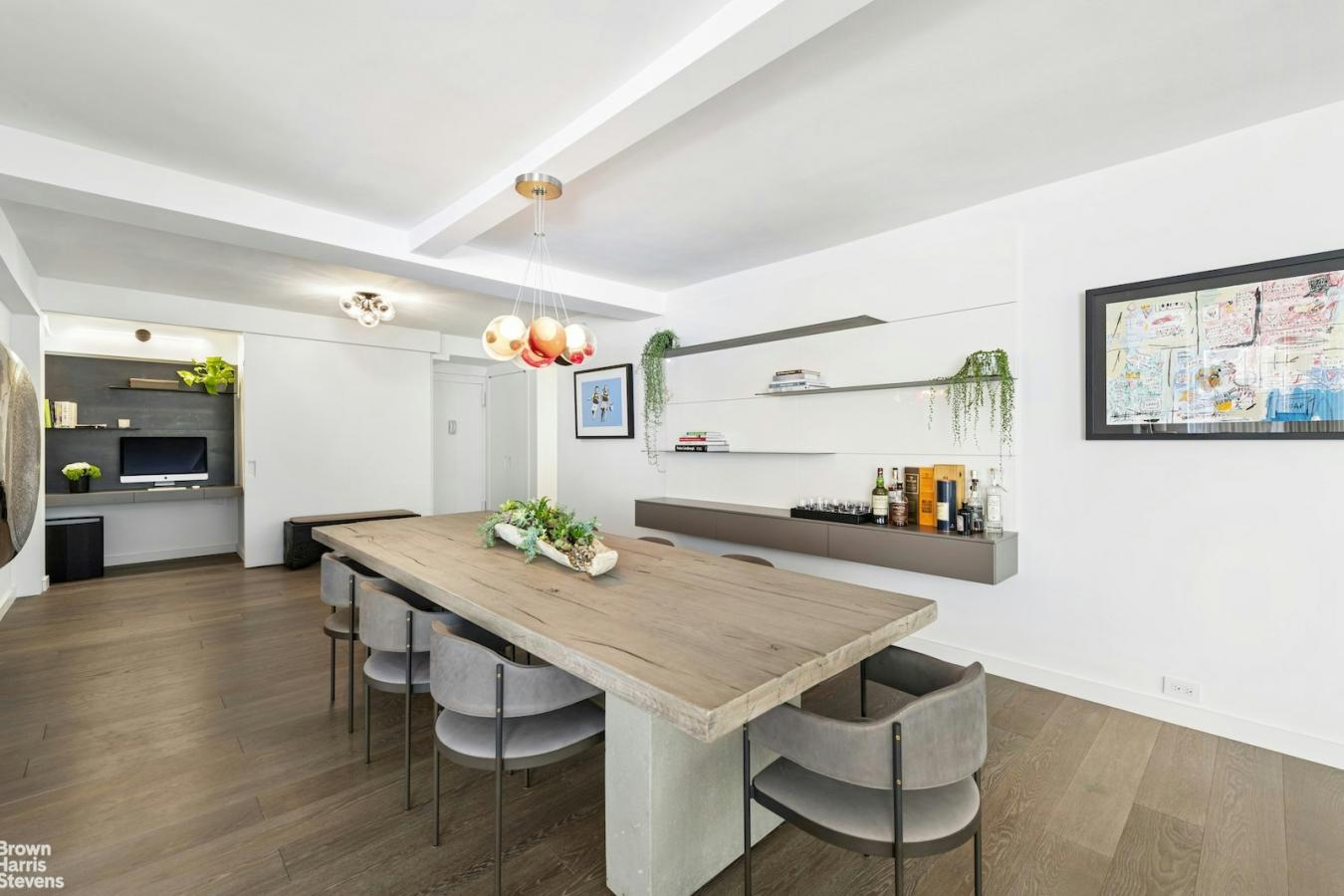 New York, New York, 10028, United States, 3 Bedrooms Bedrooms, ,3 BathroomsBathrooms,Residential,For Sale,2049658