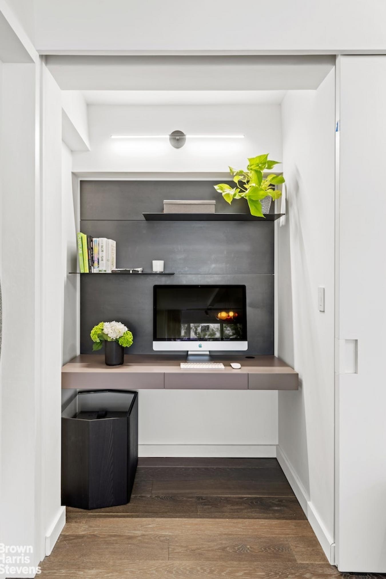 New York, New York, 10028, United States, 3 Bedrooms Bedrooms, ,3 BathroomsBathrooms,Residential,For Sale,2049658