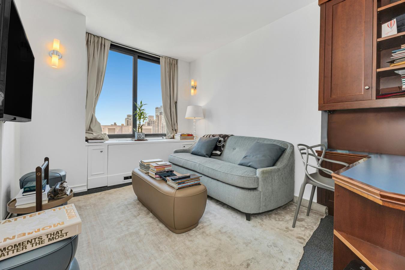 New York, New York, 10028, United States, 5 Bedrooms Bedrooms, ,4 BathroomsBathrooms,Residential,For Sale,2049657