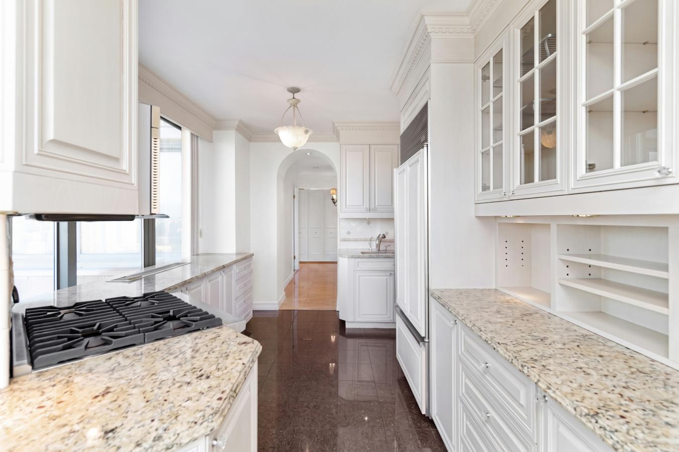 New York, New York, 10028, United States, 5 Bedrooms Bedrooms, ,4 BathroomsBathrooms,Residential,For Sale,2049657